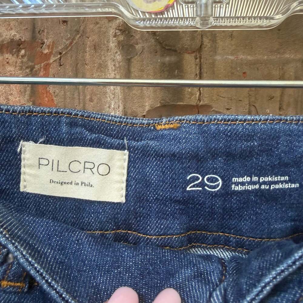 Pilcro Size 29 Wide Leg Trouser Style Jeans Denim Classic Casual - Picture 3 of 6